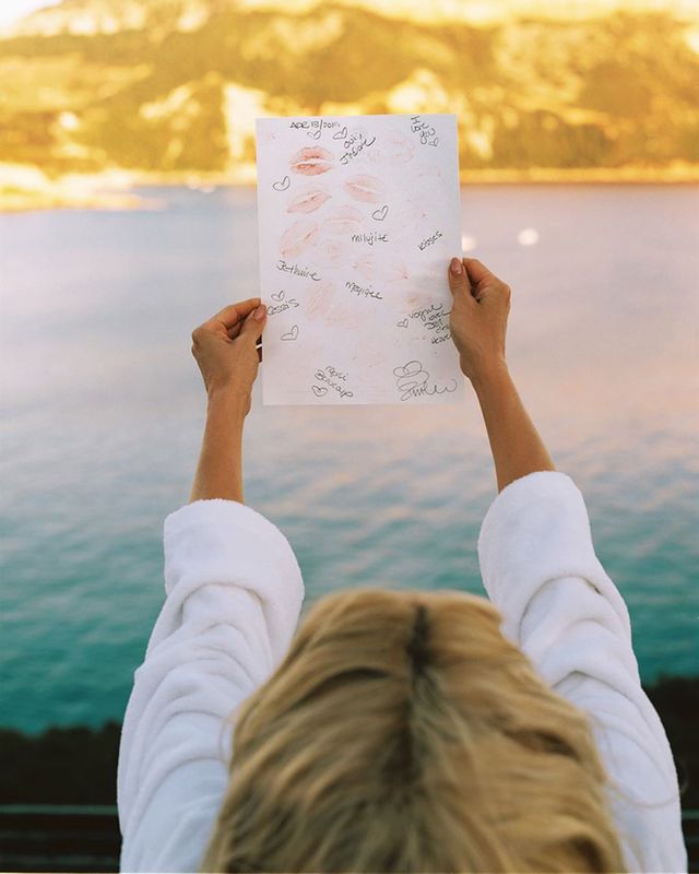 Памела просто обожнює сміятися - фото 328218