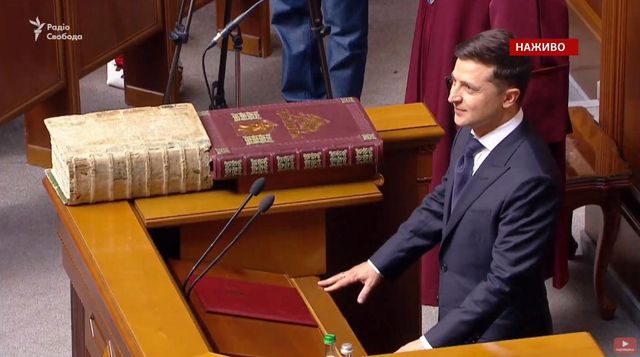 Володимир Зеленський у Раді - фото 328734