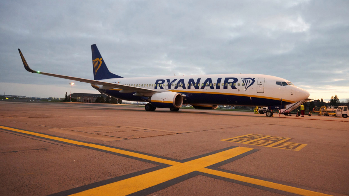 Ryanair буде виконувати регулярні рейси з Одеси і Харкова - фото 1