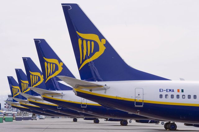 Лоукостер Ryanair в листопаді введе другу частоту на п'ятничному рейсі Київ-Варшава - фото 328808