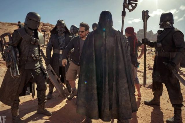 У мережі показали знімальний процес нових Зоряних воєн - фото 329947