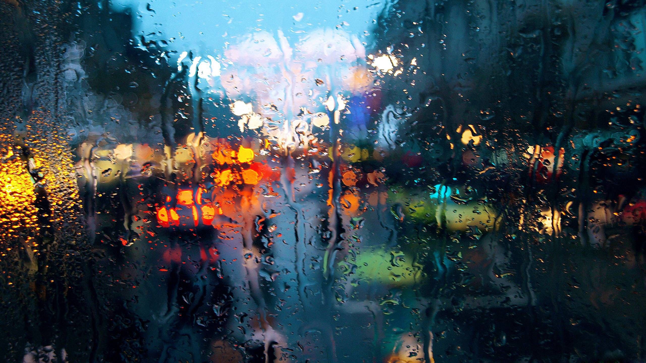 Україну накриють дощі з грозами: прогноз погоди