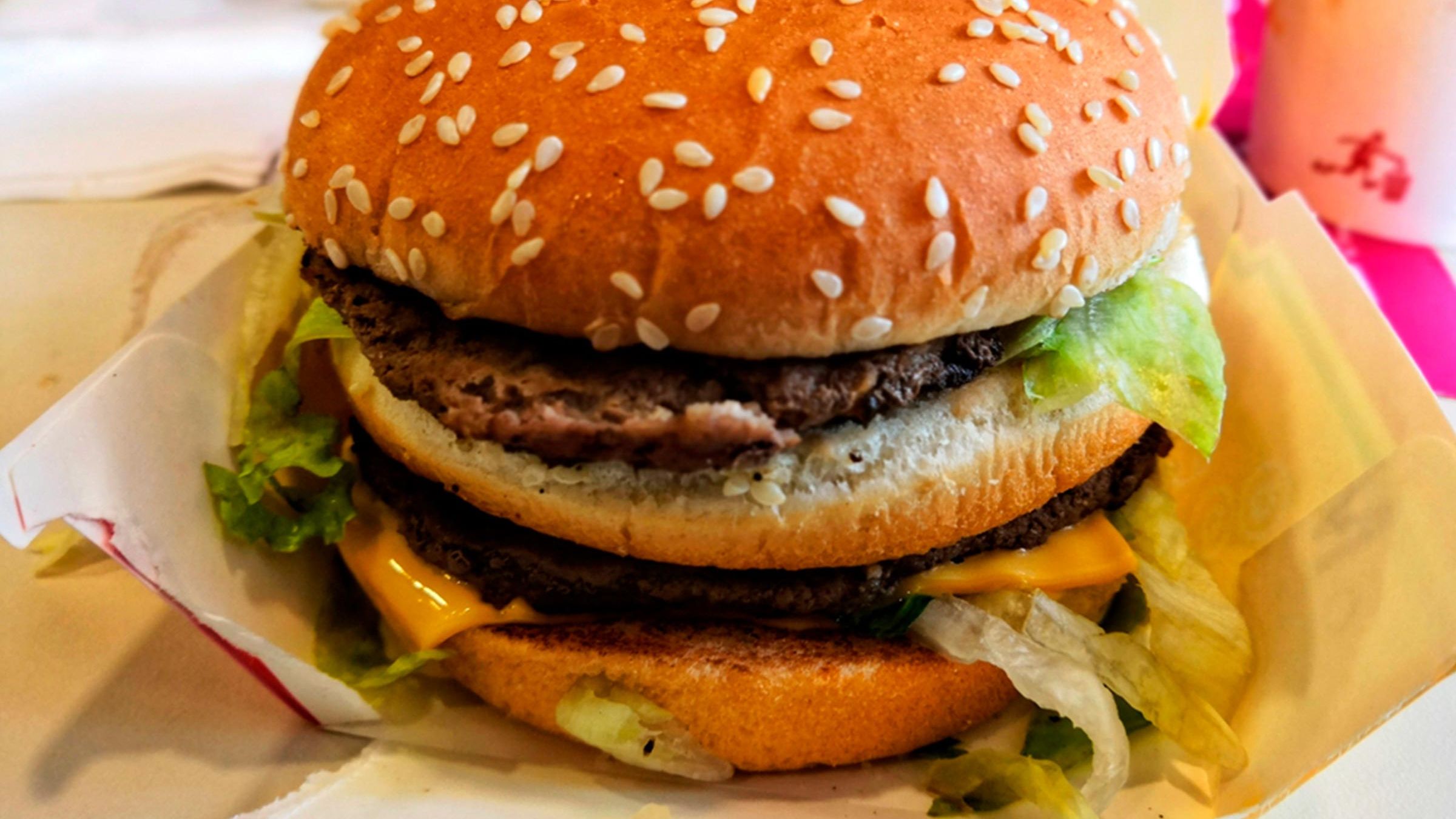 Прибрати абсолютно ВСІ інгредієнти з Біг Мак не вийде - фото 1