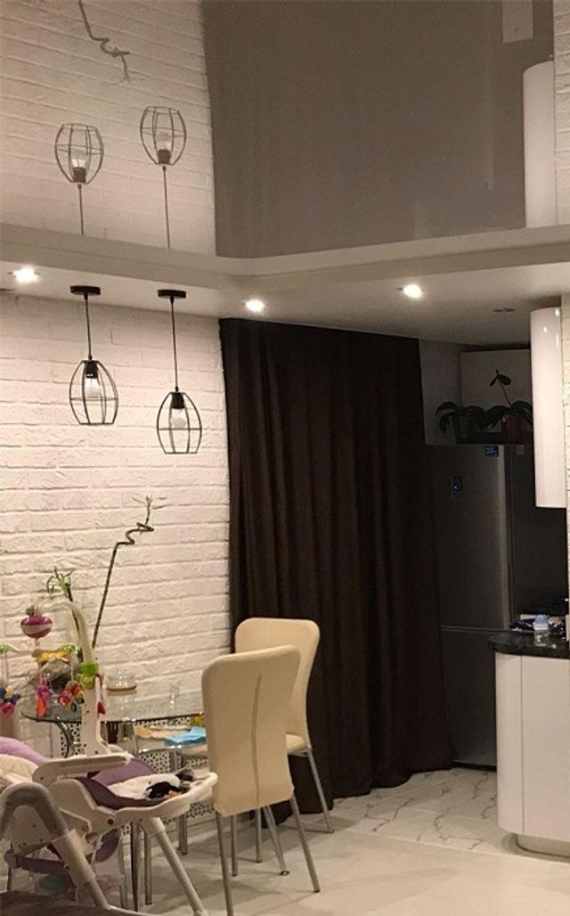 Хлопець перетворив хрущовку на шикарну квартиру-студію - фото 330226