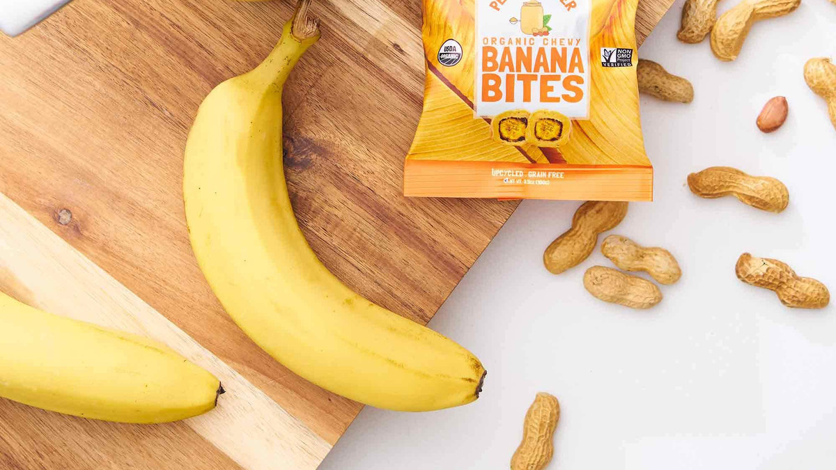 У бананах містяться легкозасвоювані вуглеводи - фото 1