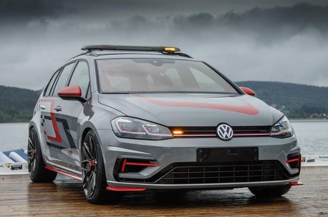 Студенти Volkswagen показали два нові концепти - фото 330553