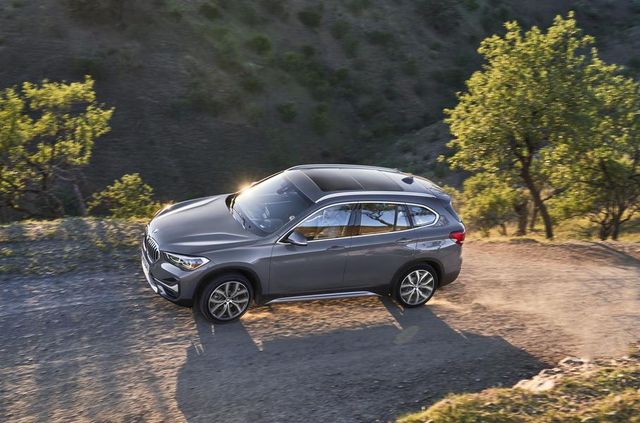 Оновлений BMW X1 став надекономічним гібридом - фото 330649