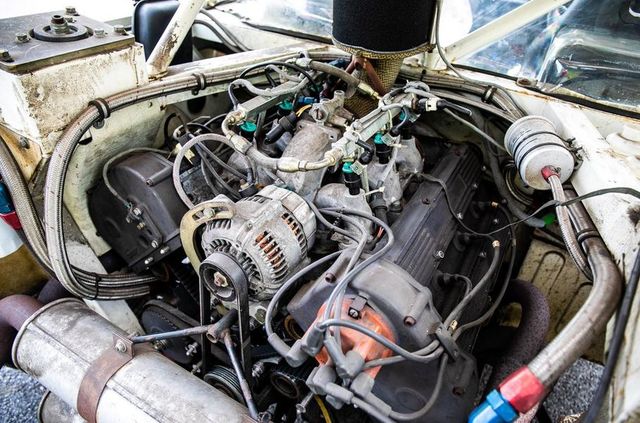 Родом з вісімдесятих: на аукціоні продадуть новий MG Metro 6R4 - фото 330797