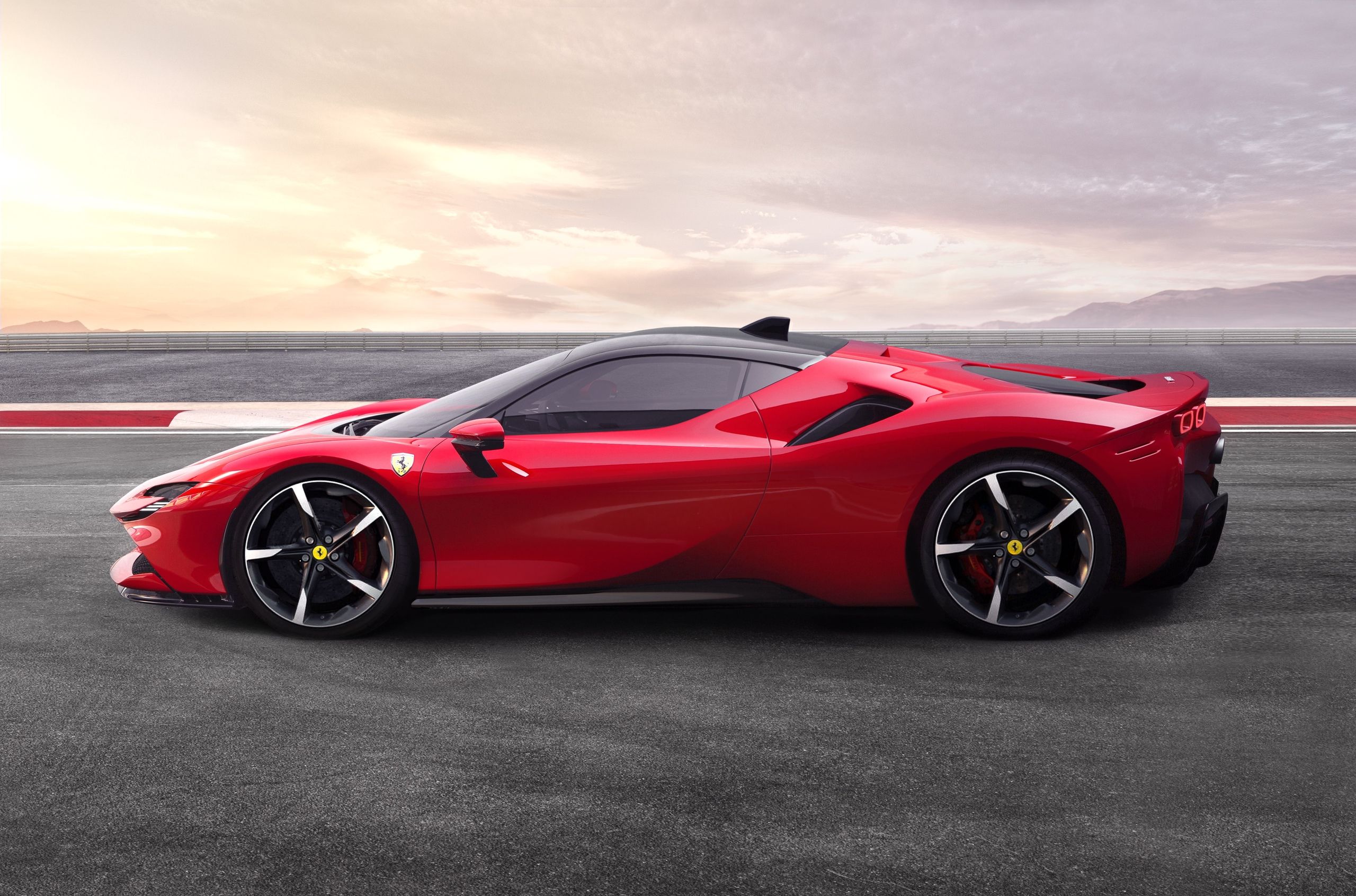 Ferrari SF90 Stradale: представлено потужний гібрид на 1000 конячок