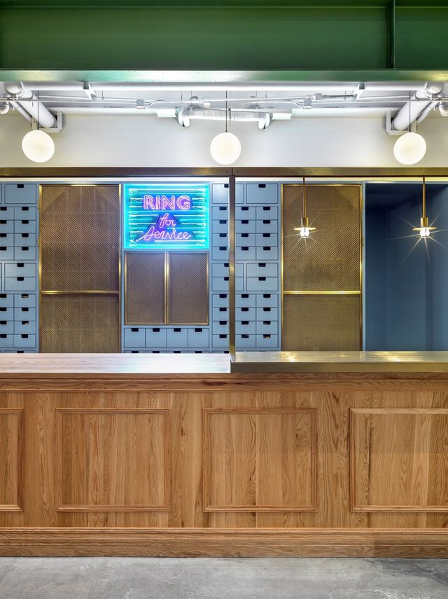 Як виглядає сучасний центр для роботи у Шанхаї: яскраві фото - фото 330931