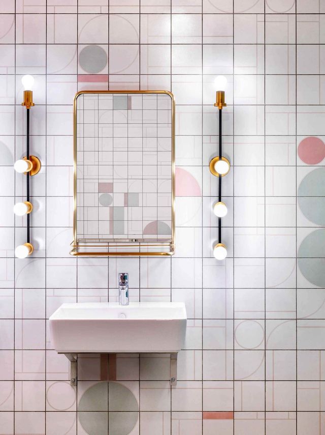 Як виглядає сучасний центр для роботи у Шанхаї: яскраві фото - фото 330934