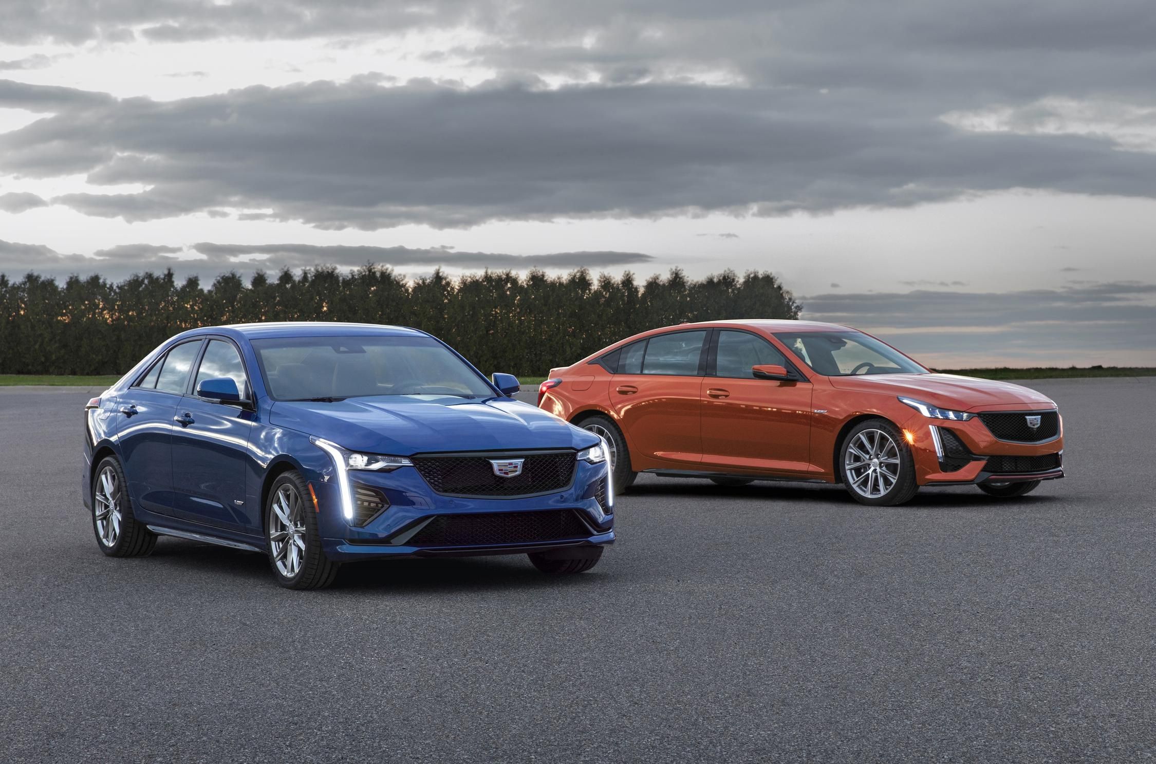 Cadillac представив два "заряджені" седани