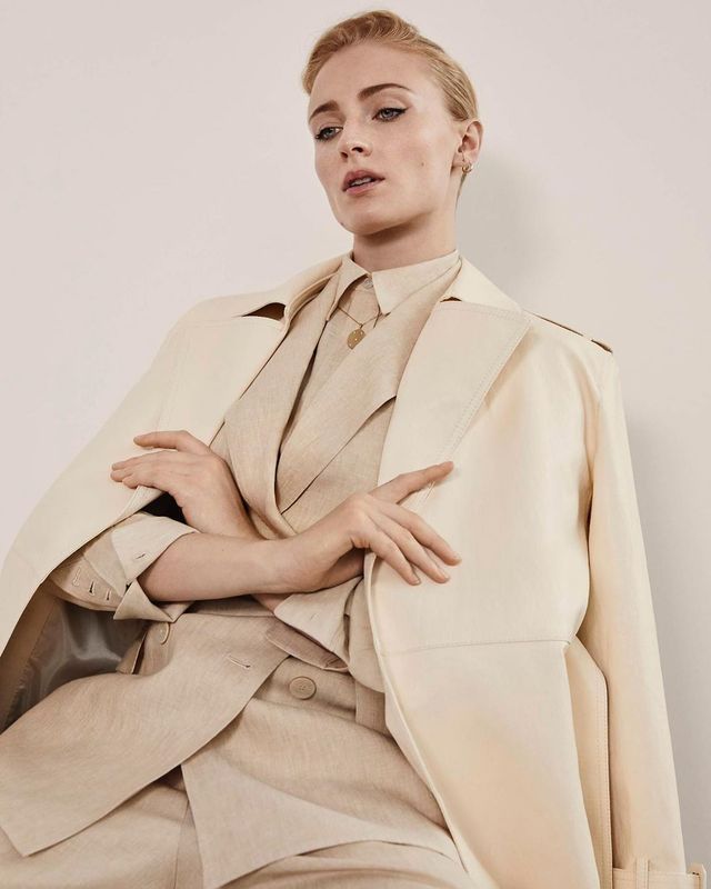 Зірка Гри престолів Софі Тернер розбурхала мережу новими фото - фото 331379