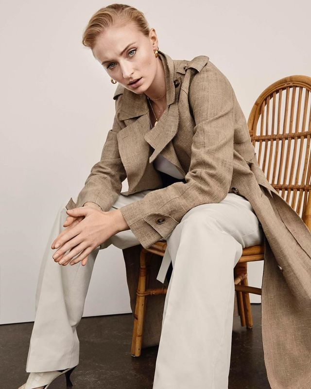 Зірка Гри престолів Софі Тернер розбурхала мережу новими фото - фото 331382