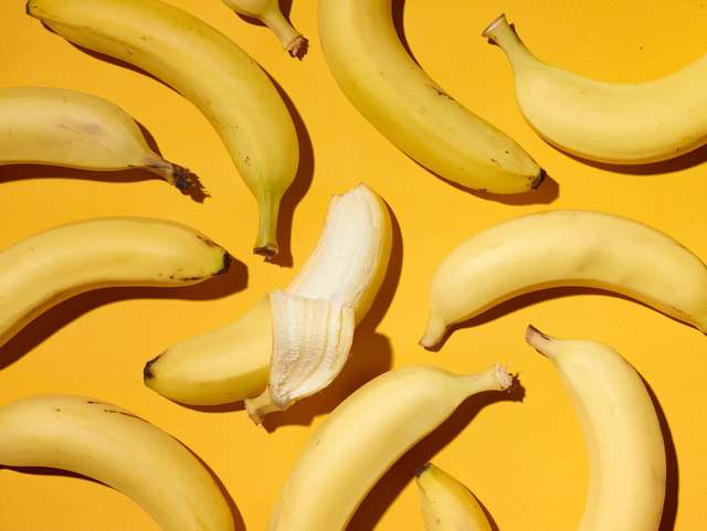 Можна з'їсти банан - фото 331421