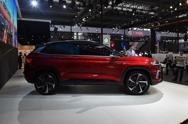 Skoda показала спортивну версію кросовера Kamiq - фото 331699