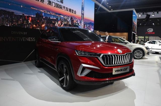 Skoda показала спортивну версію кросовера Kamiq - фото 331700