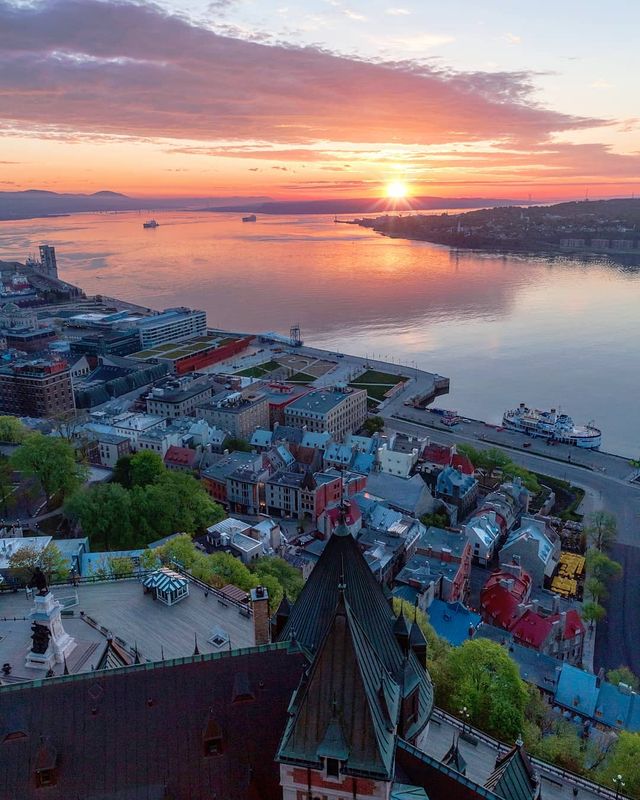 Вуличні фото світу, які надихають на мандри: захопливі кадри - фото 332223