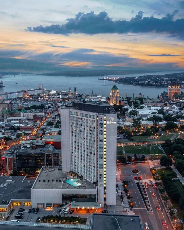 Вуличні фото світу, які надихають на мандри: захопливі кадри - фото 332225