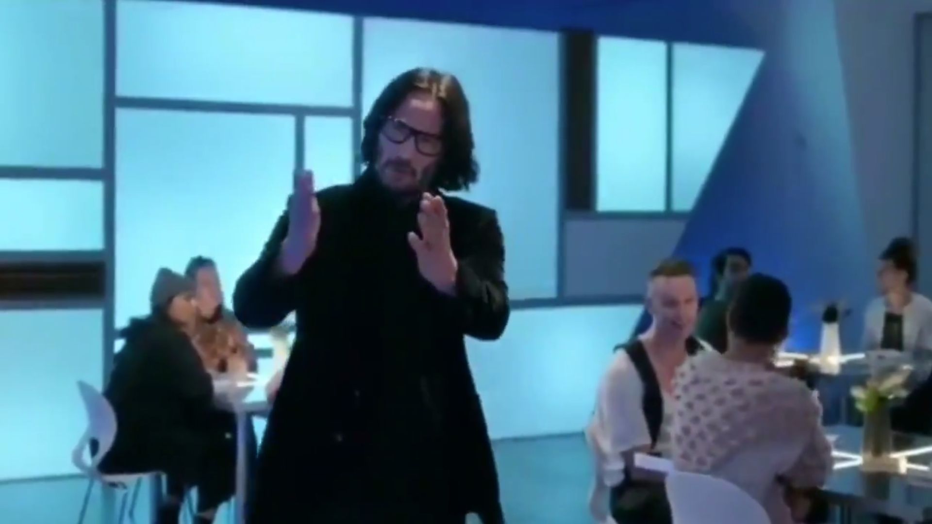 Кіану Рівз знову став мемом: найкращі відео