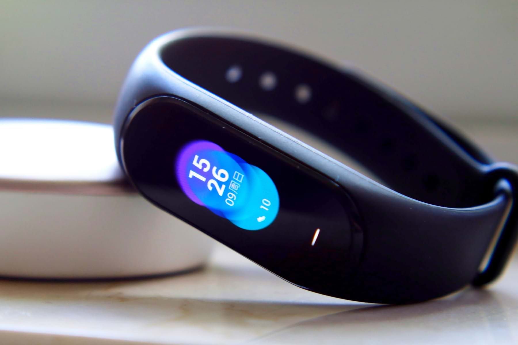Xiaomi Mi Band 4 з'явився в продажу до офіційного анонсу