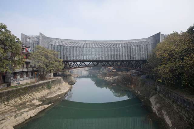 Як виглядає новий міст-музей у Китаї - фото 332731
