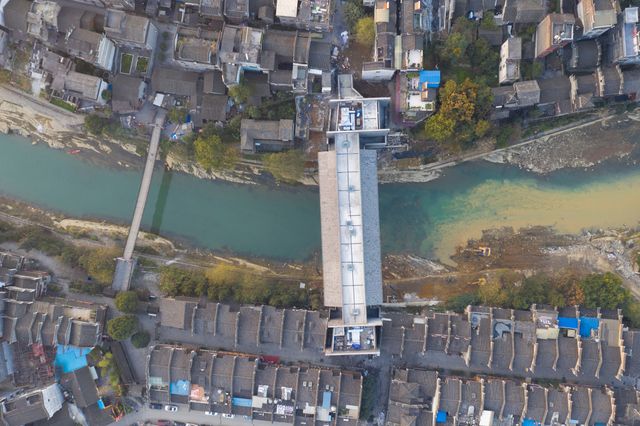 Як виглядає новий міст-музей у Китаї - фото 332732