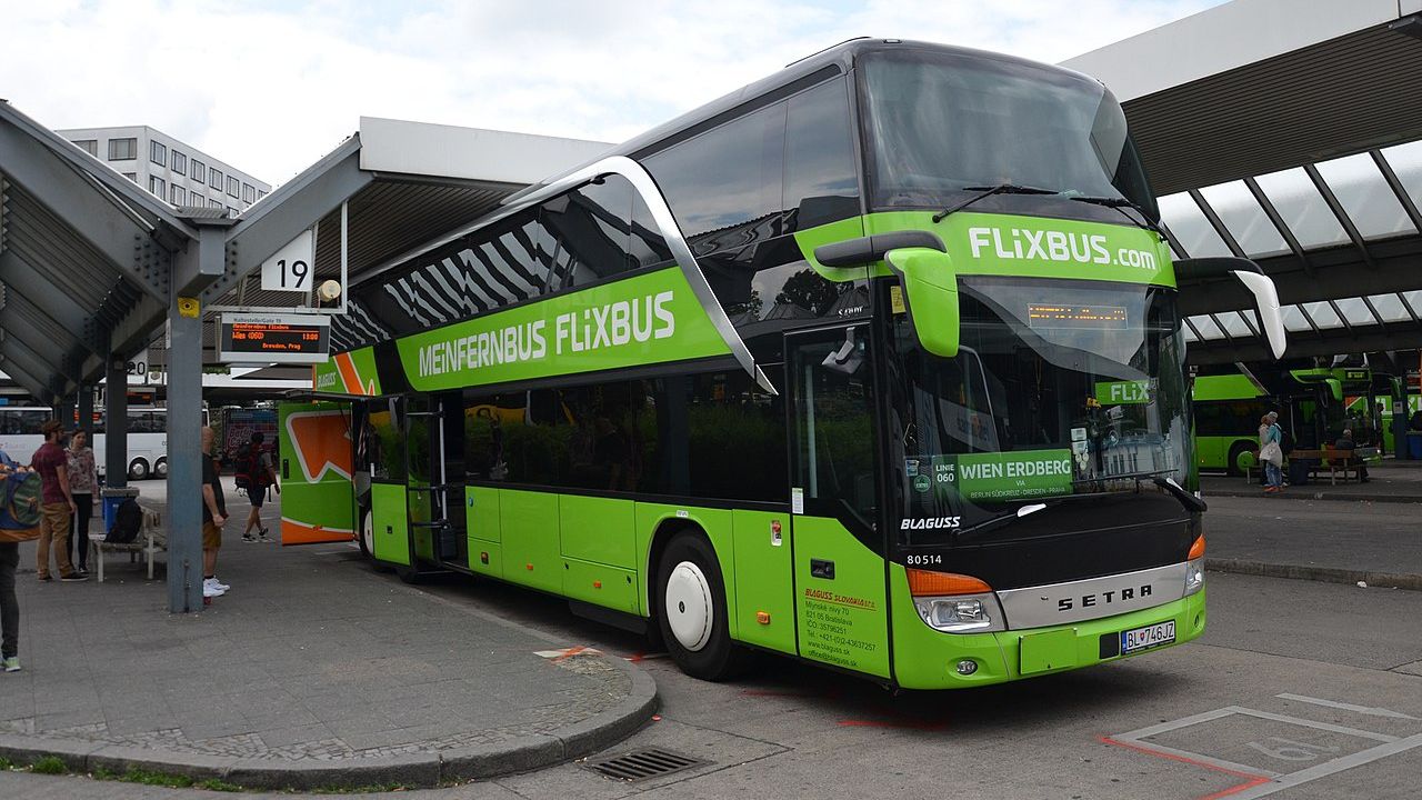 Автобусний лоукостер FlixBus вийшов на український ринок: маршрути і ціни