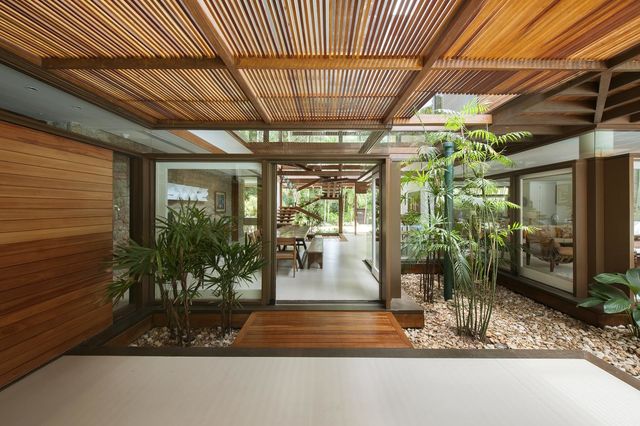 Архітектори створили розкішну тропічну віллу в Бразилії: фото - фото 333477