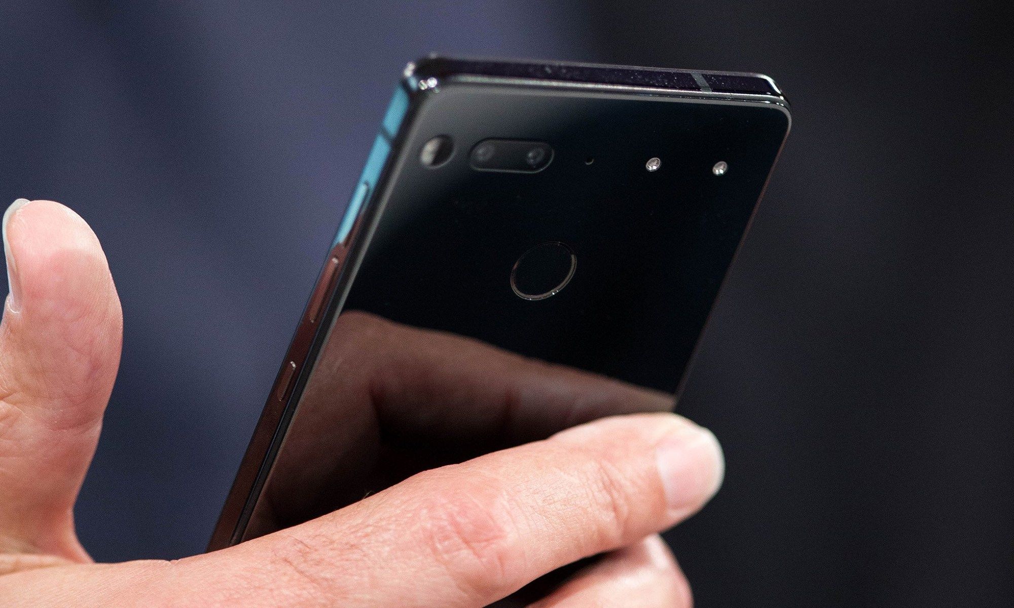Творець Android натякнув на вихід Essential Phone 2