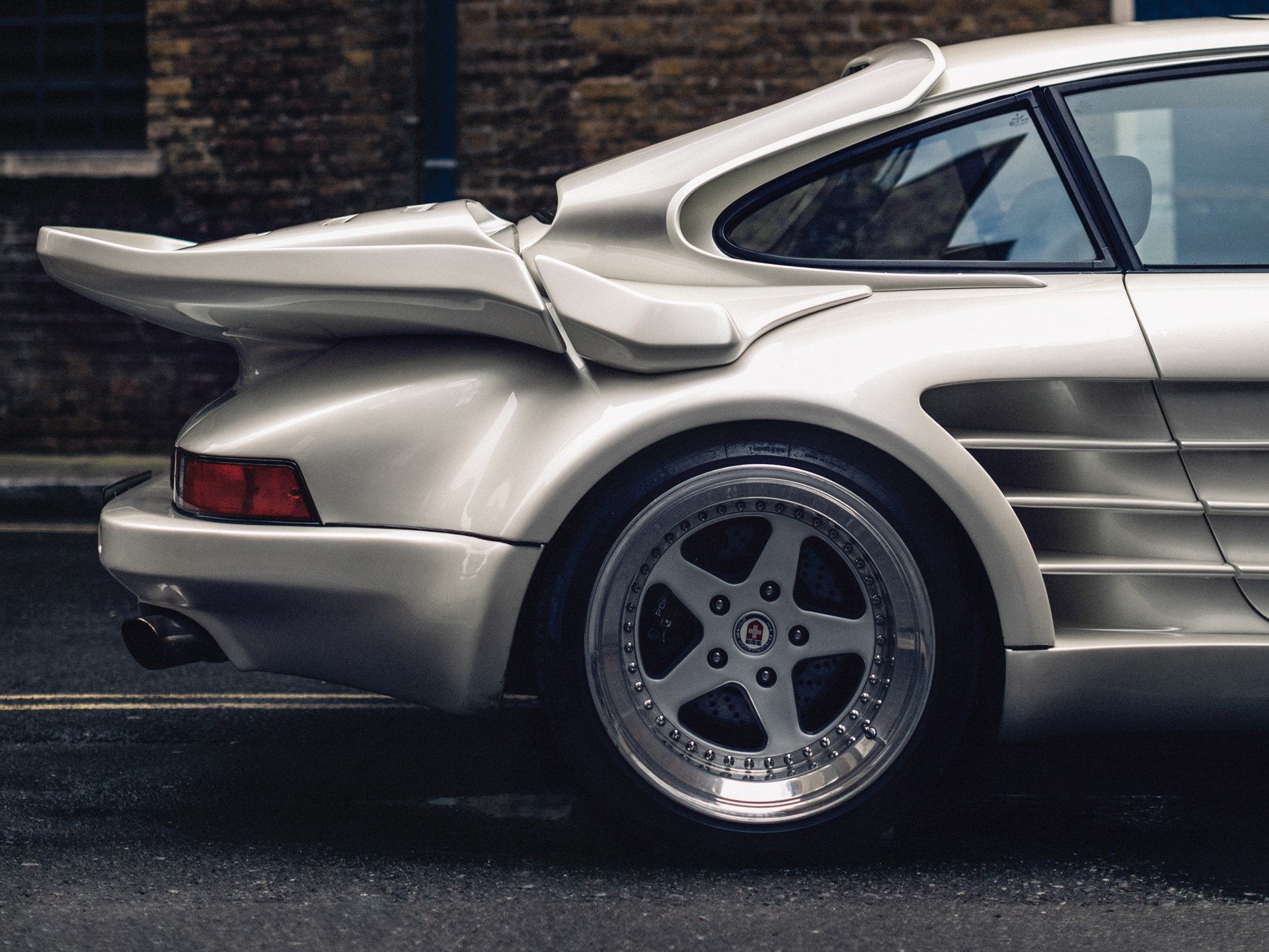 Це ательє працювало над удосконаленням Porsche - фото 1