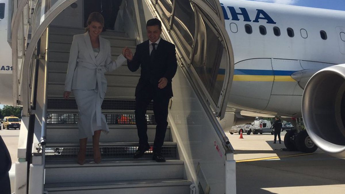 Як Зеленського та першу леді України зустріли у Франції: фотофакт