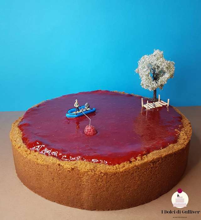 Кондитер перетворює десерти в мініатюрні світи: смачні знімки - фото 334963