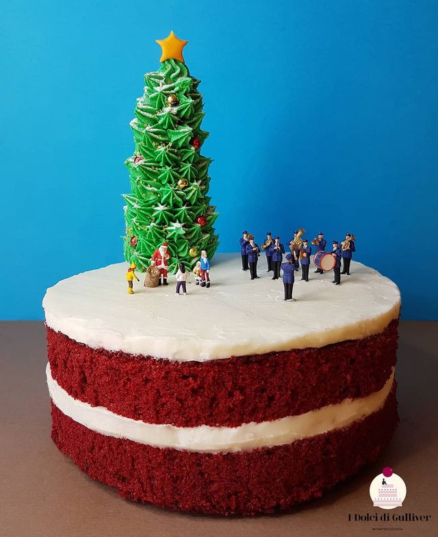 Кондитер перетворює десерти в мініатюрні світи: смачні знімки - фото 334969