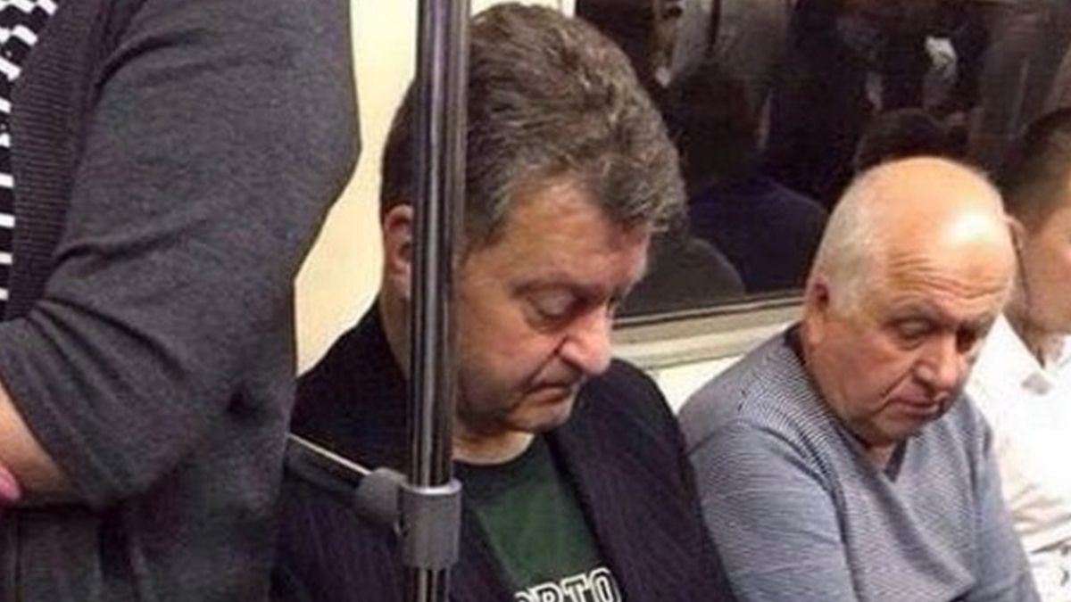 Мережу підірвало фото двійника Петра Порошенка