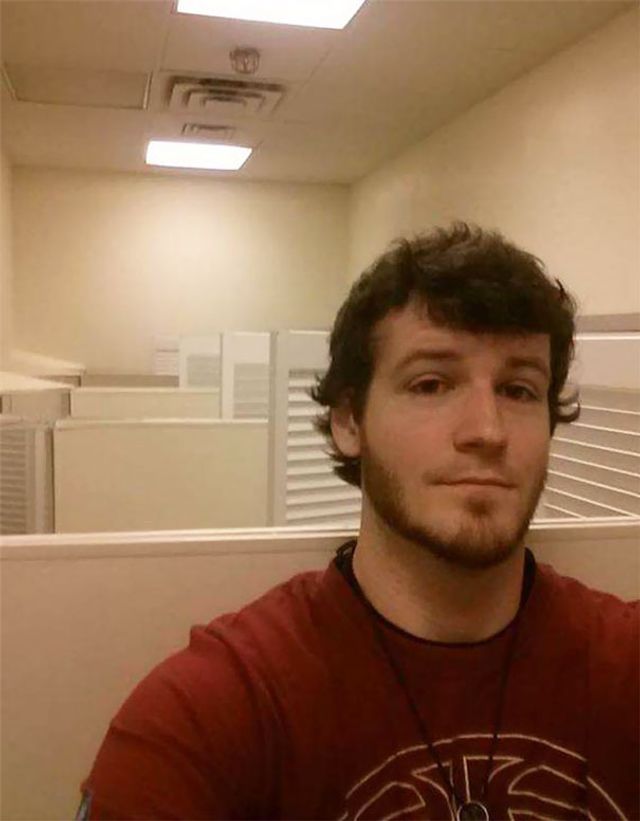 HelloDownThere - фото 335048