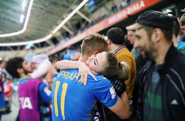 Влад Супряга і Даша Савіна - фото 335198