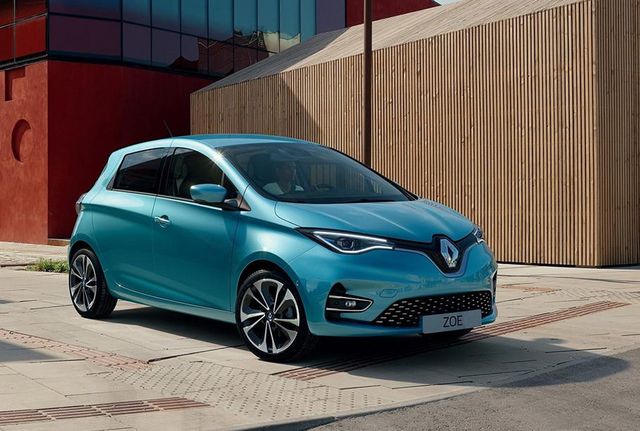 Французи представили оновлений Renault Zoe: оновлений салон і підвищена автономність - фото 335220