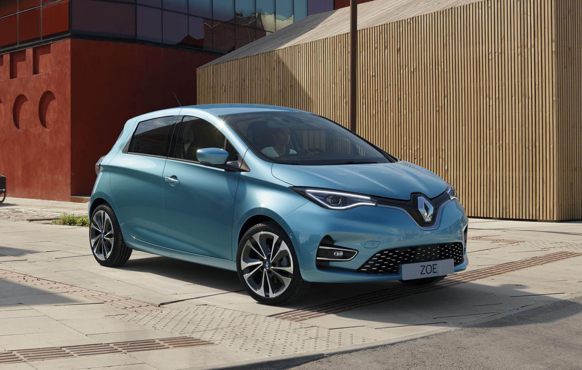 Французи представили оновлений Renault Zoe: оновлений салон і підвищена автономність