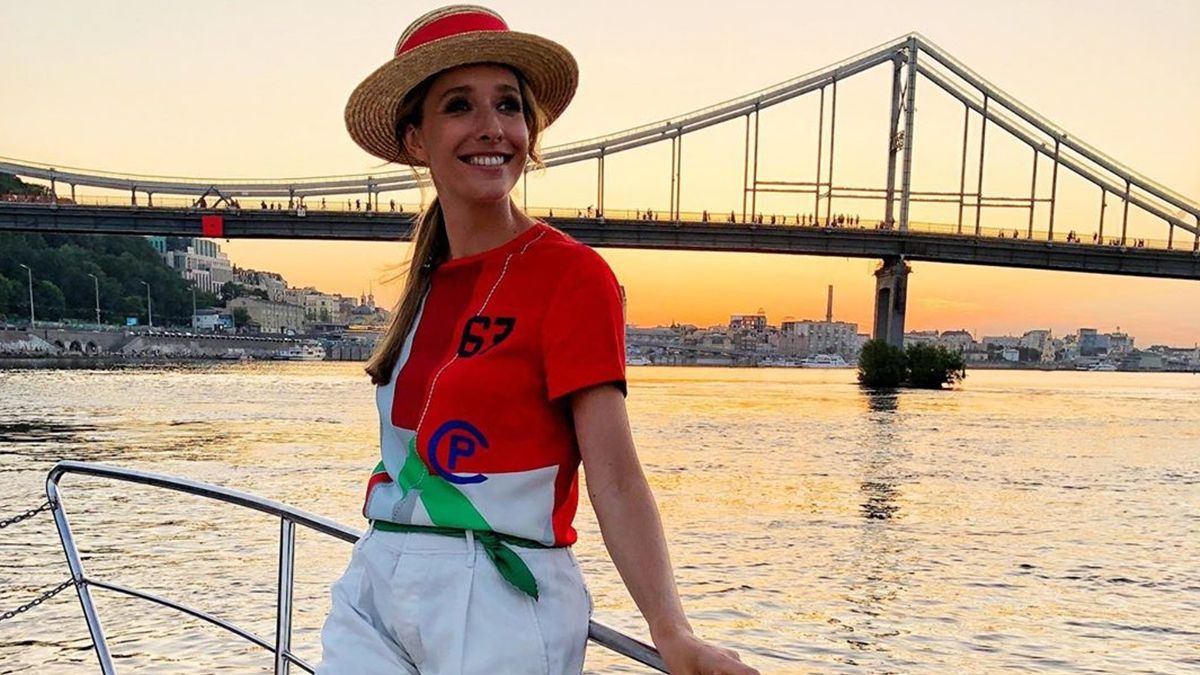 Катя Осадча вразила сяючим зовнішнім виглядом без макіяжу