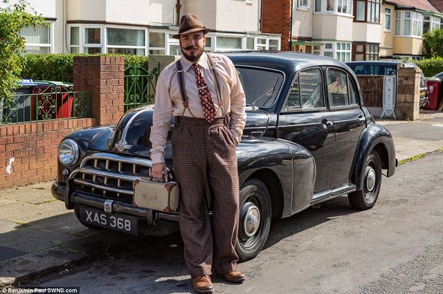 Британець трансформував свою квартиру у стилі 1930-х років - фото 335861
