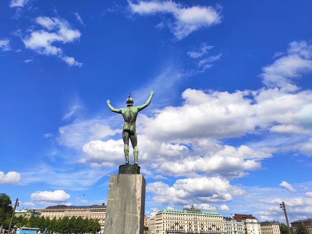 Вікенд у Гданську та Стокгольмі: як відпочити на морі та заплатити 3000 гривень штрафу - фото 336259