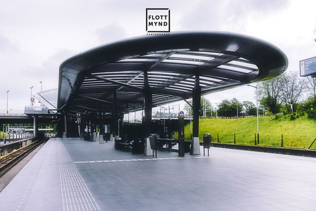 Футуризм і стиль: як виглядає новенька лінія метро в Амстердамі - фото 336396