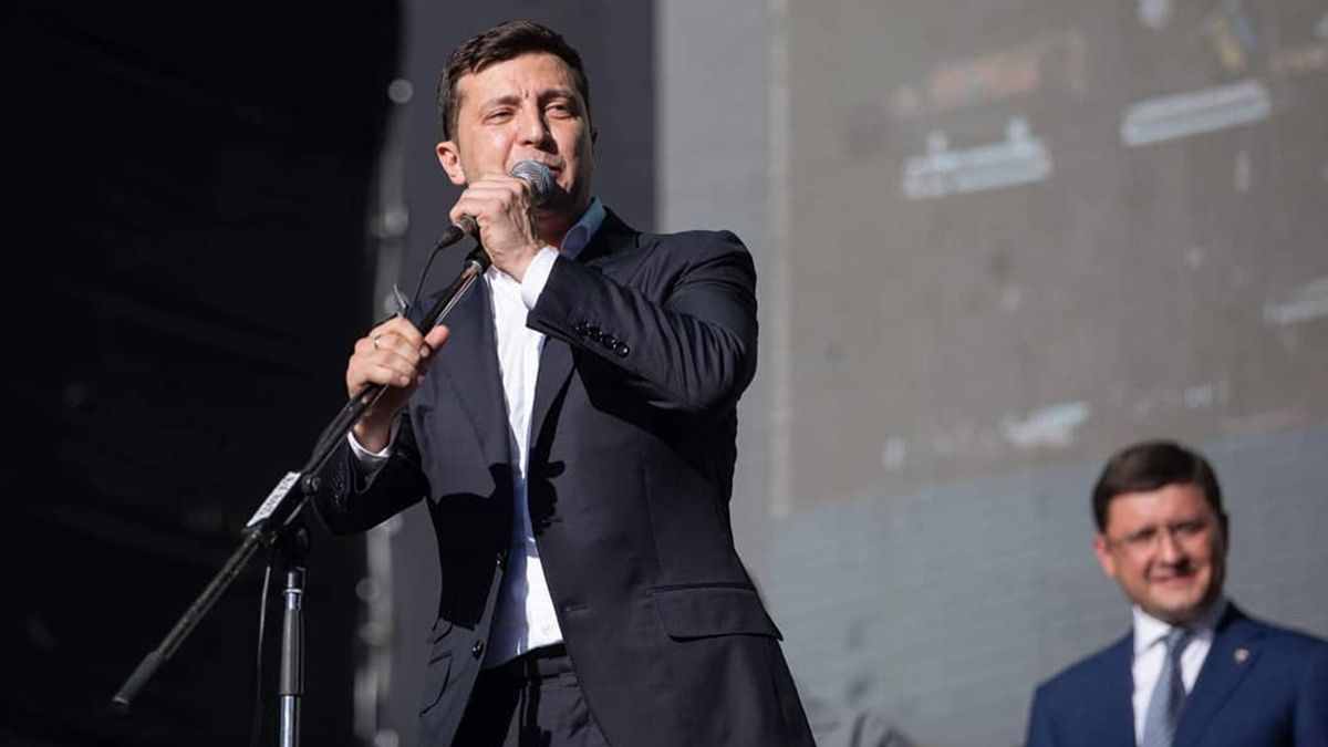 Зеленського дотепно потролили за ляп: відео