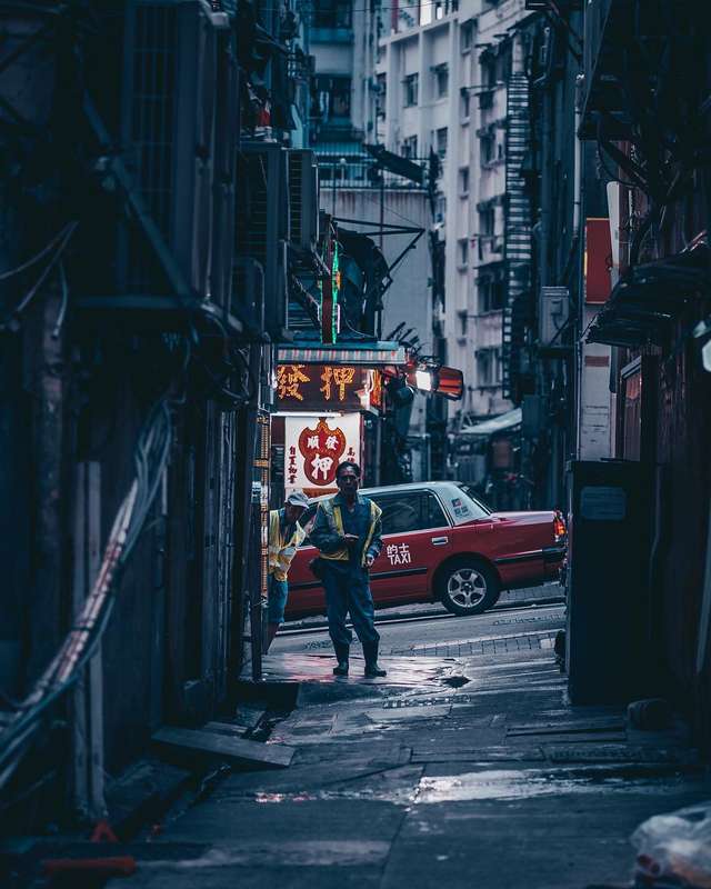 Нічна прогулянка Гонконгом, від якої важко відвести погляд: фото - фото 336545
