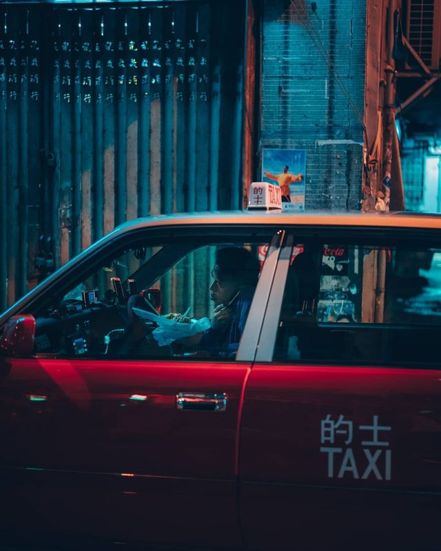 Нічна прогулянка Гонконгом, від якої важко відвести погляд: фото - фото 336549