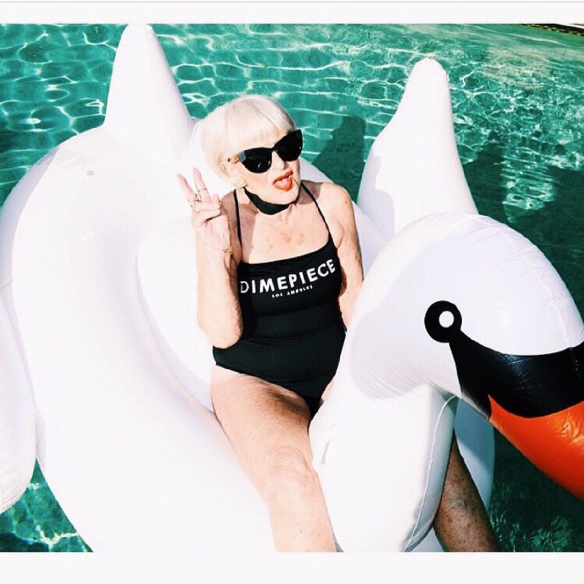 90-річна бабуся підкорила Instagram своїм виглядом