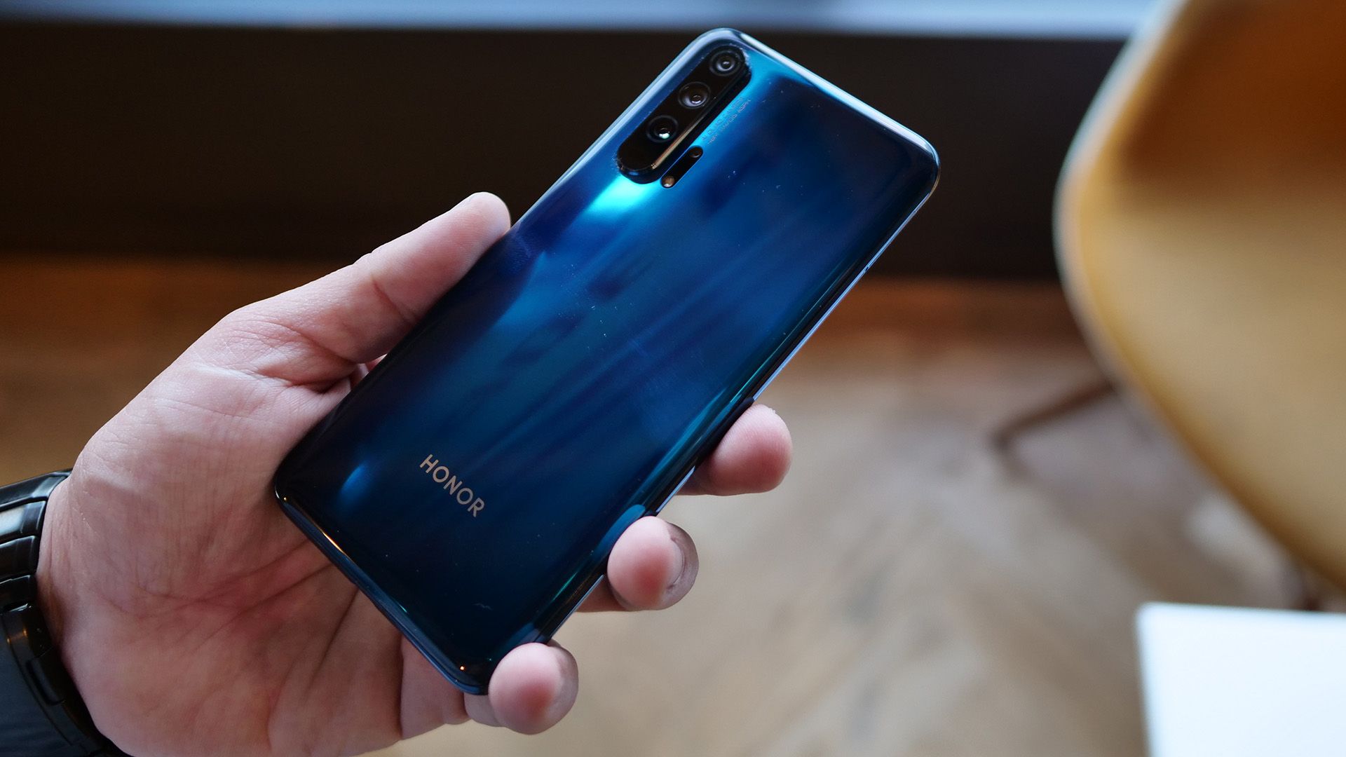 У Honor назвали смартфони, які оновлять до Android Q