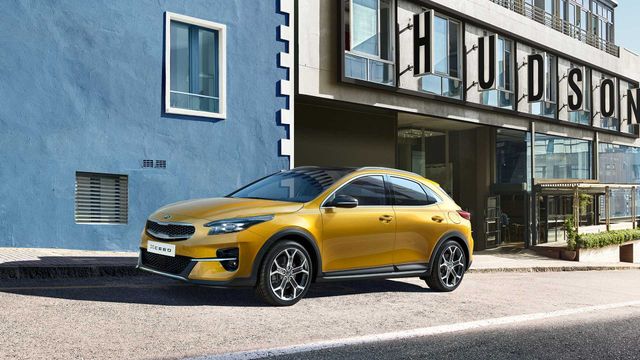 Спортивного кросовера Kia Xceed - фото 336877
