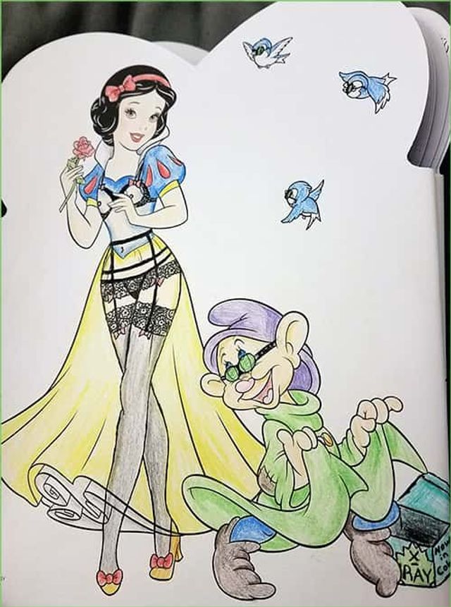 15 прикладів, чому дорослим не можна давати книжки-розмальовки: вульгарні фото - фото 337053